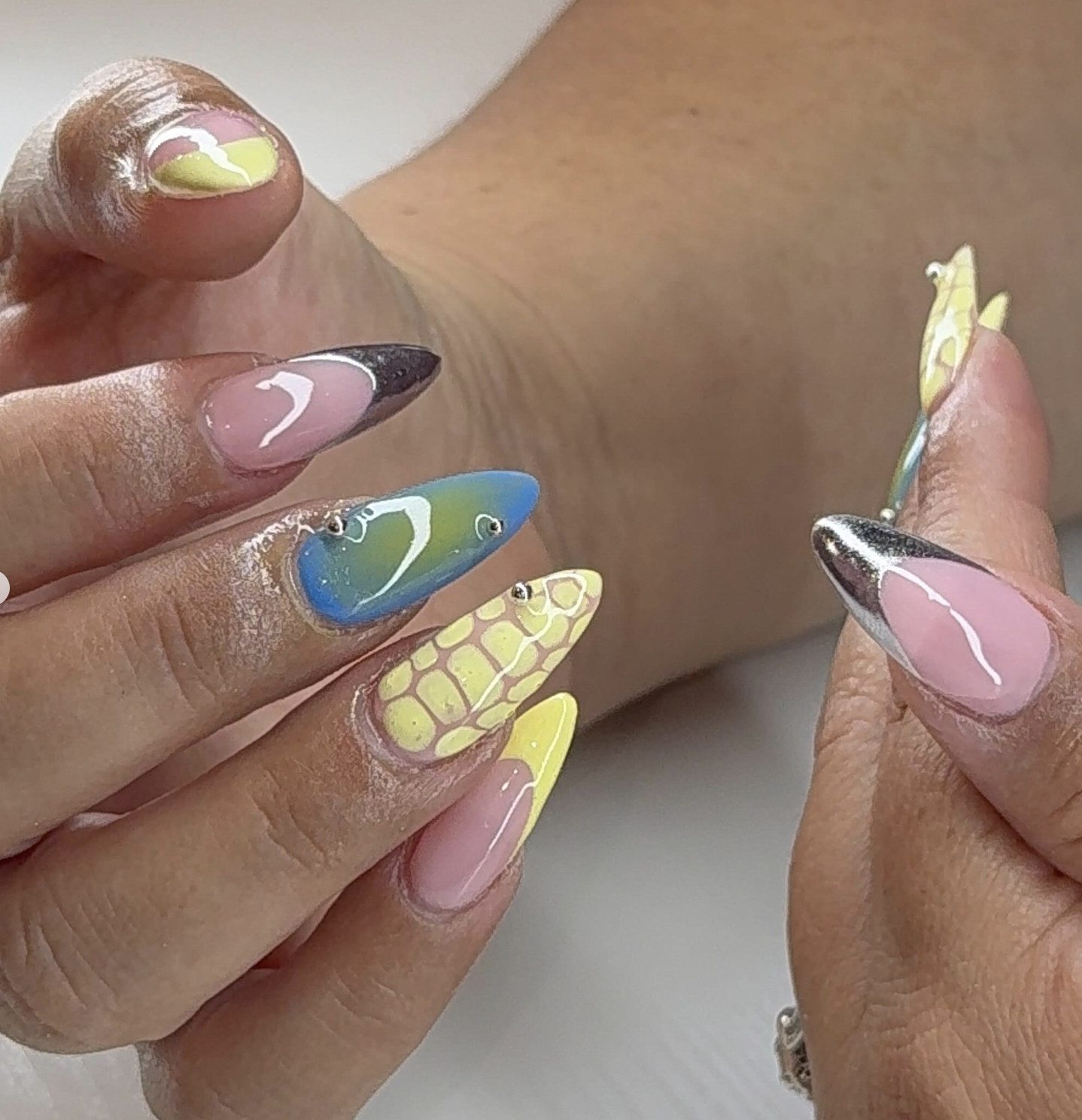 Custom nail set by Nailed By Jewelss — design 1
