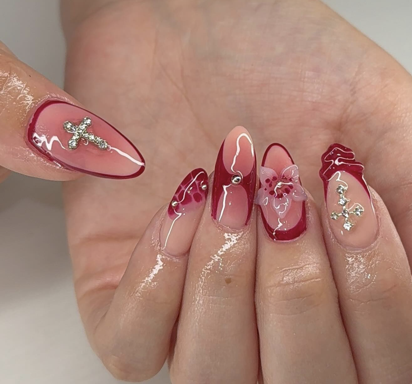 Custom nail set by Nailed By Jewelss — design 6